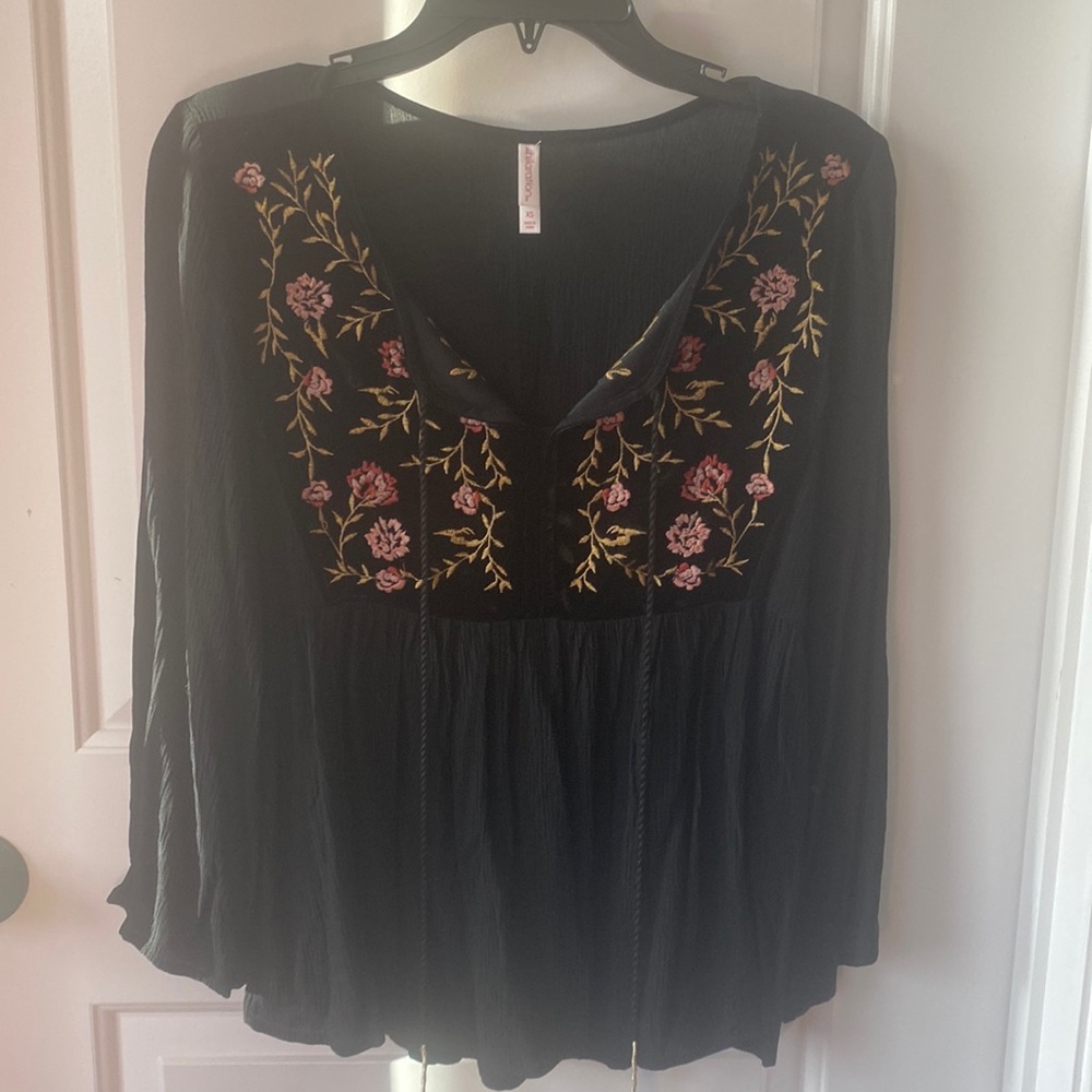 Xhilaration Black Peasant Blouse with Embroidered Roses and Velvet Bib